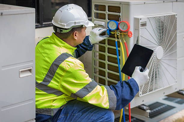 Professional Hvac Installation technician working in Mayville, WI